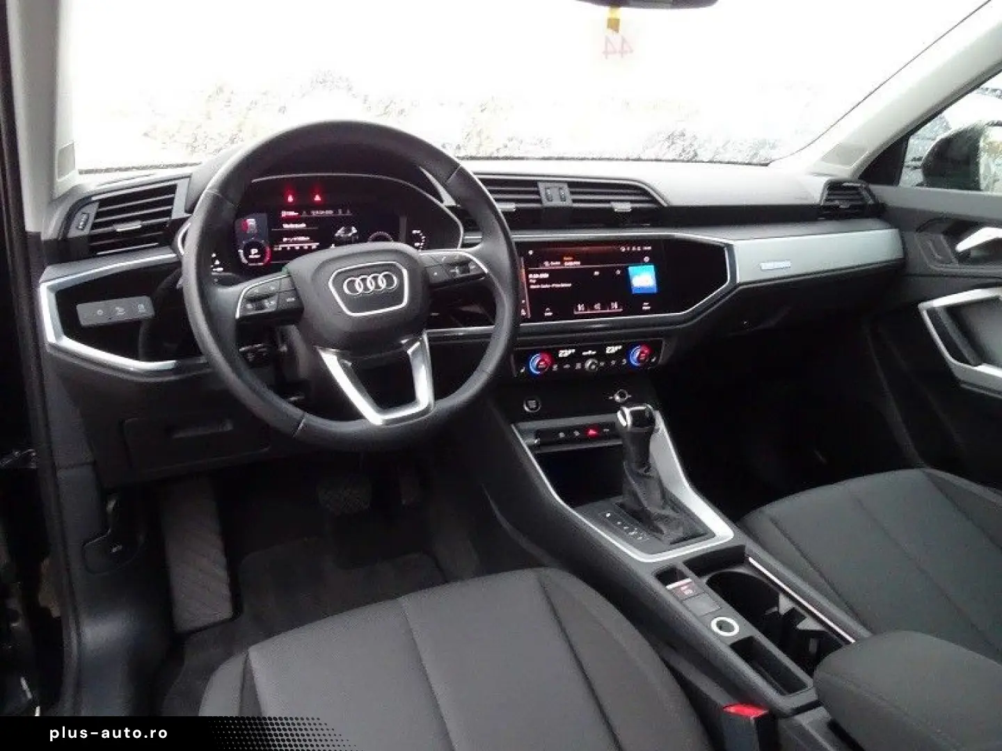 AUDI Q3 40 TDI advanced quattro - Matrix