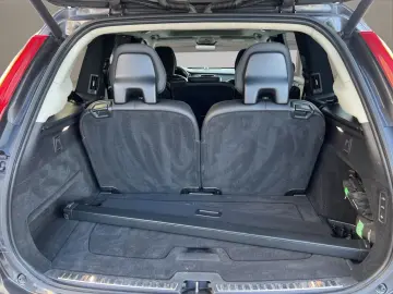 VOLVO XC90 B5 AWD ULTIMATE BRIGHT AHK MASSAGE 21LM