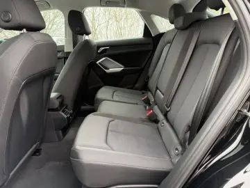 AUDI Q3 Sportback 35 TFSI SH Kamera CarPlay