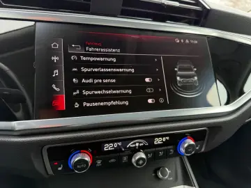 AUDI Q3 Sportback 35 TFSI SH Kamera CarPlay