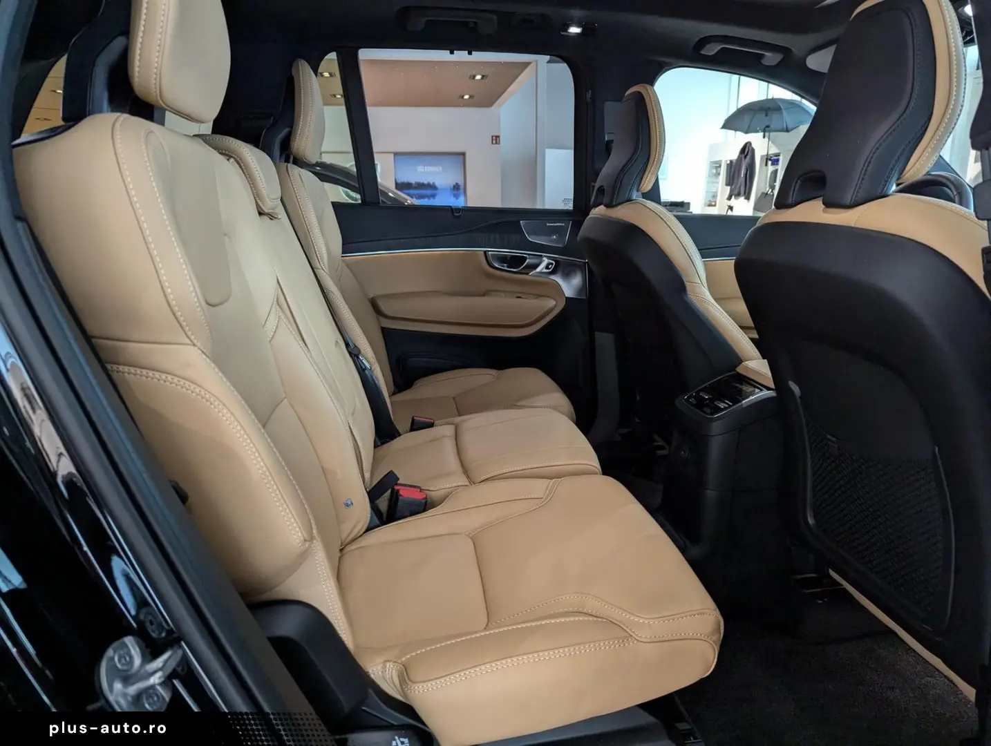 VOLVO XC90 Ultra Dark Recharge Plug-In Hybrid AWD