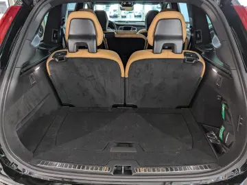 VOLVO XC90 Ultra Dark Recharge Plug-In Hybrid AWD