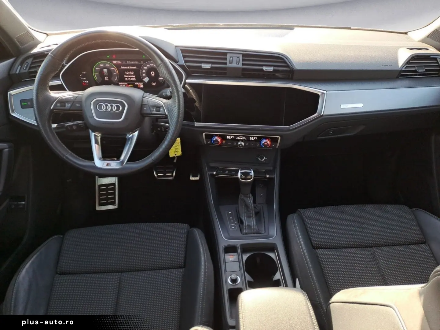 AUDI Q3 35 TFSI S-Line AHK Kamera LED Virtual el.Heck