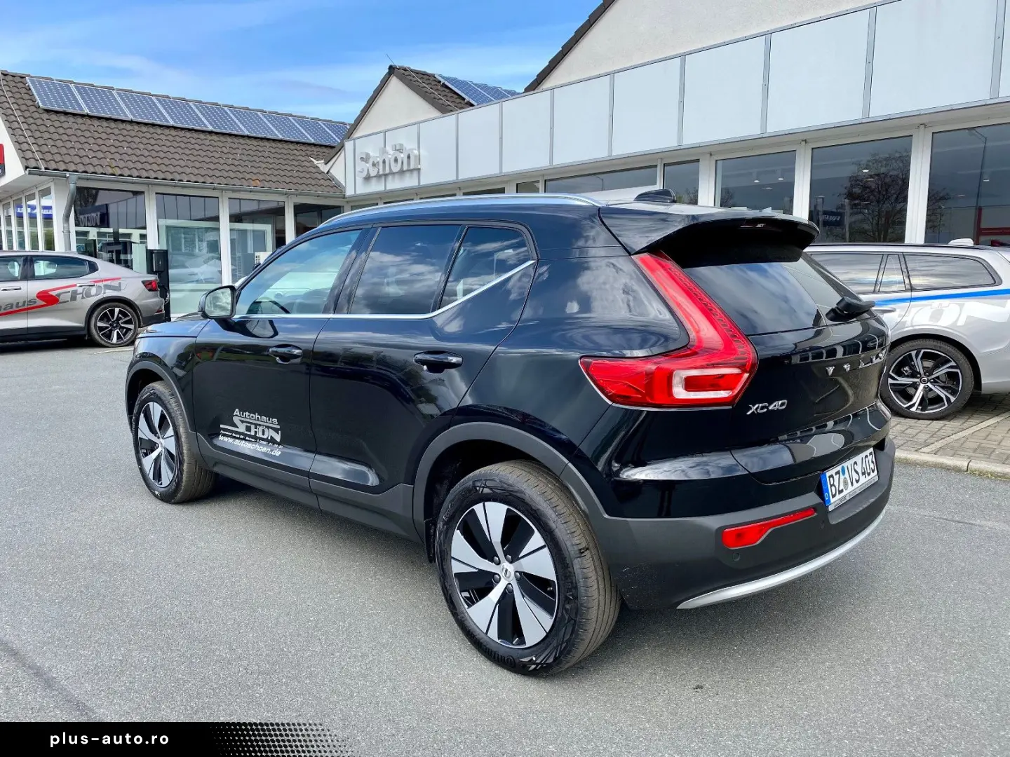 VOLVO XC40 B3 7-Gang Plus Bright