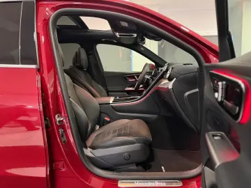 MERCEDES-BENZ GLC 300 d 4M AMG Line