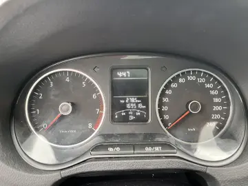 Volkswagen Polo 1.6Tdi Dsg Navi -Pdc-Incalzire Scaune