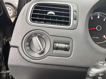 Volkswagen Polo 1.6Tdi Dsg Navi -Pdc-Incalzire Scaune