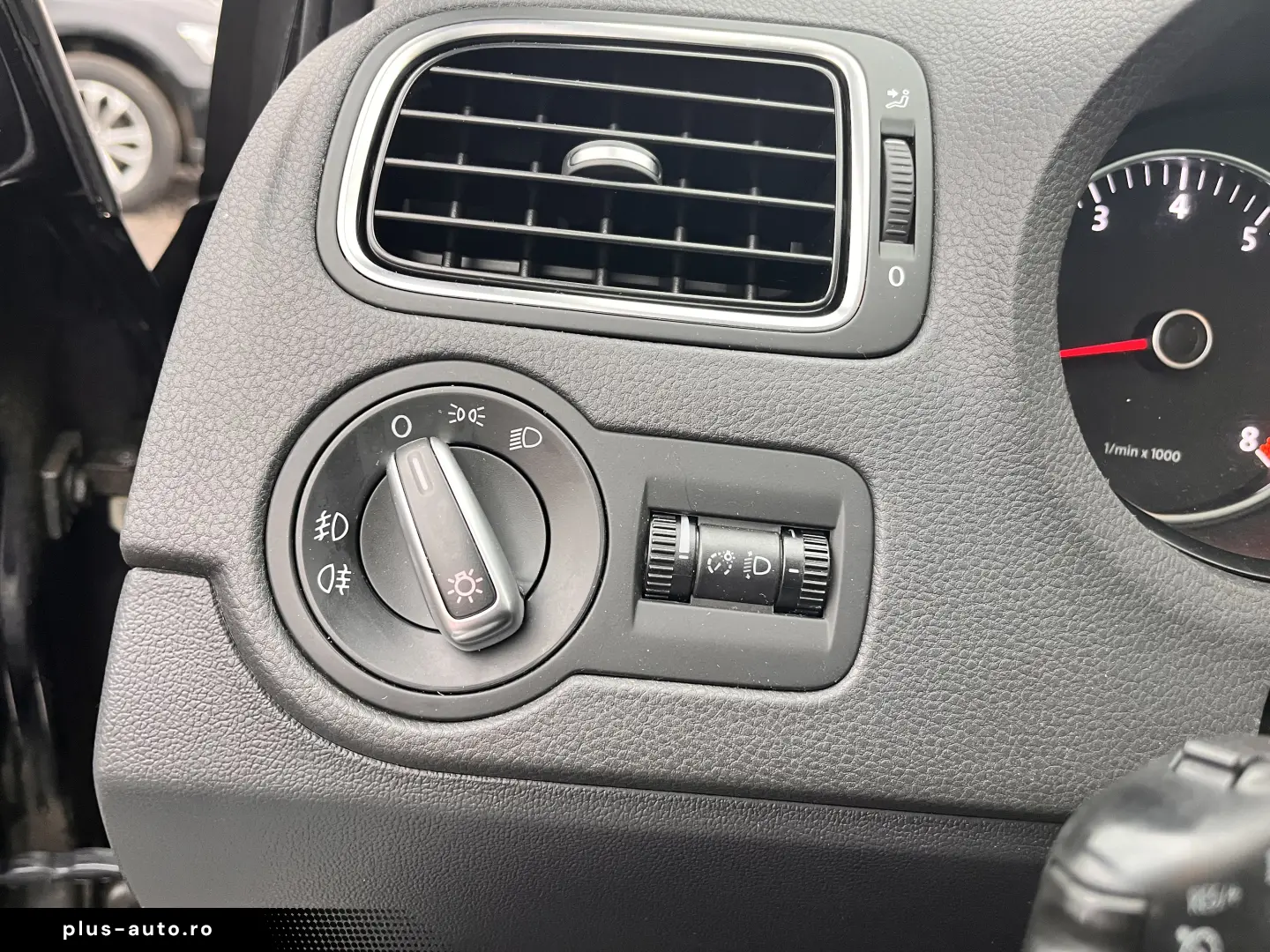 Volkswagen Polo 1.6Tdi Dsg Navi -Pdc-Incalzire Scaune