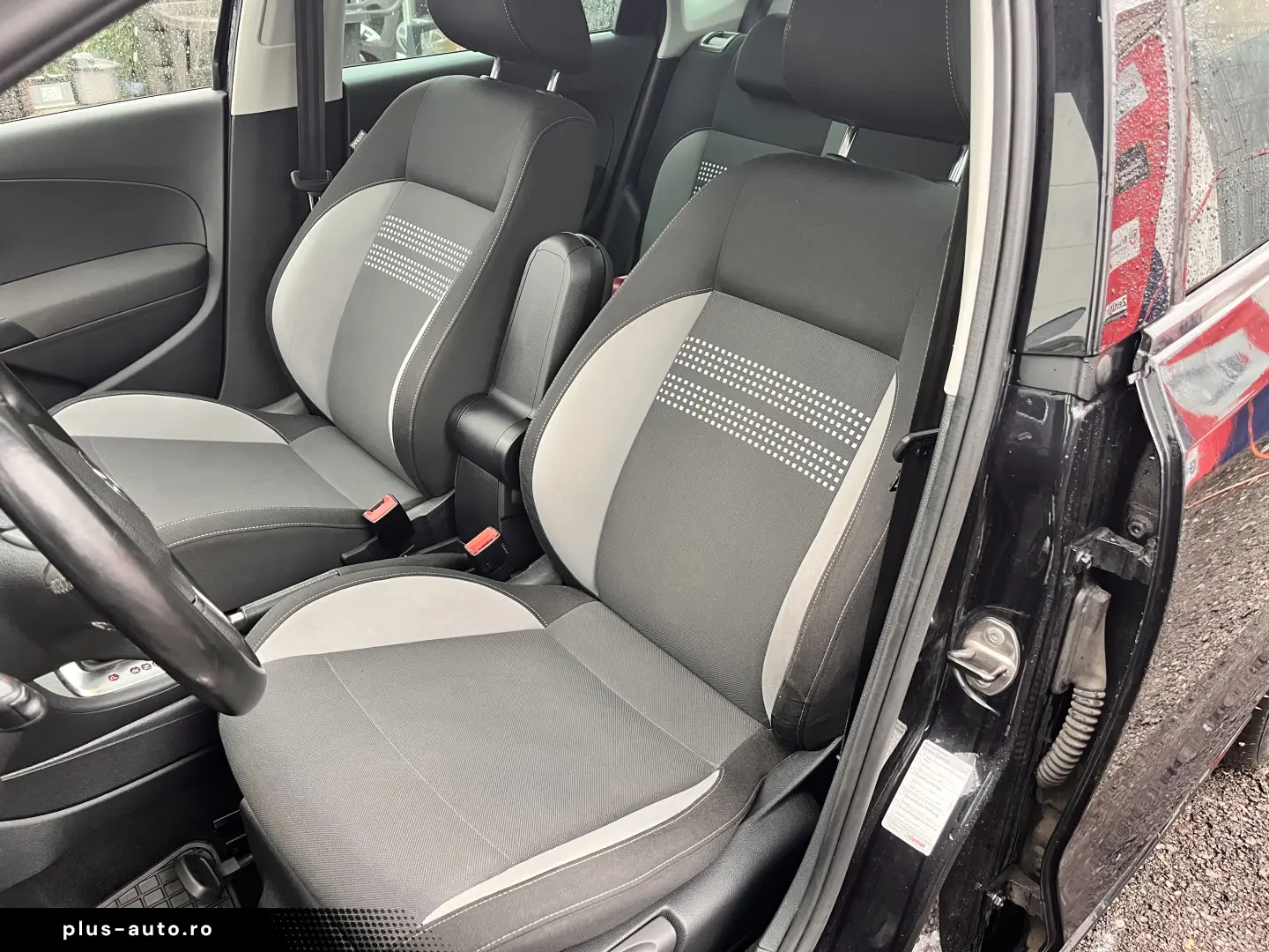 Volkswagen Polo 1.6Tdi Dsg Navi -Pdc-Incalzire Scaune