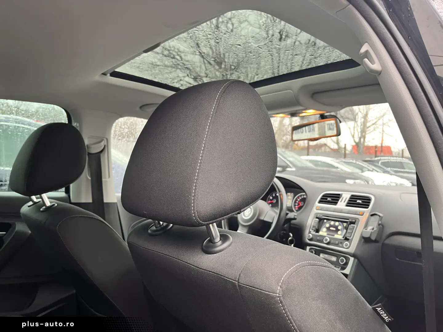 Volkswagen Polo 1.6Tdi Dsg Navi -Pdc-Incalzire Scaune