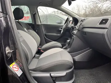 Volkswagen Polo 1.6Tdi Dsg Navi -Pdc-Incalzire Scaune