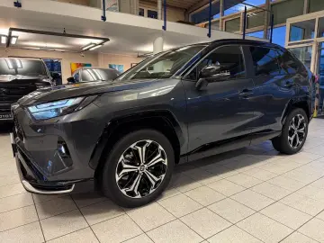 Toyota RAV 4 STYLE 4x4 PLUG-IN
