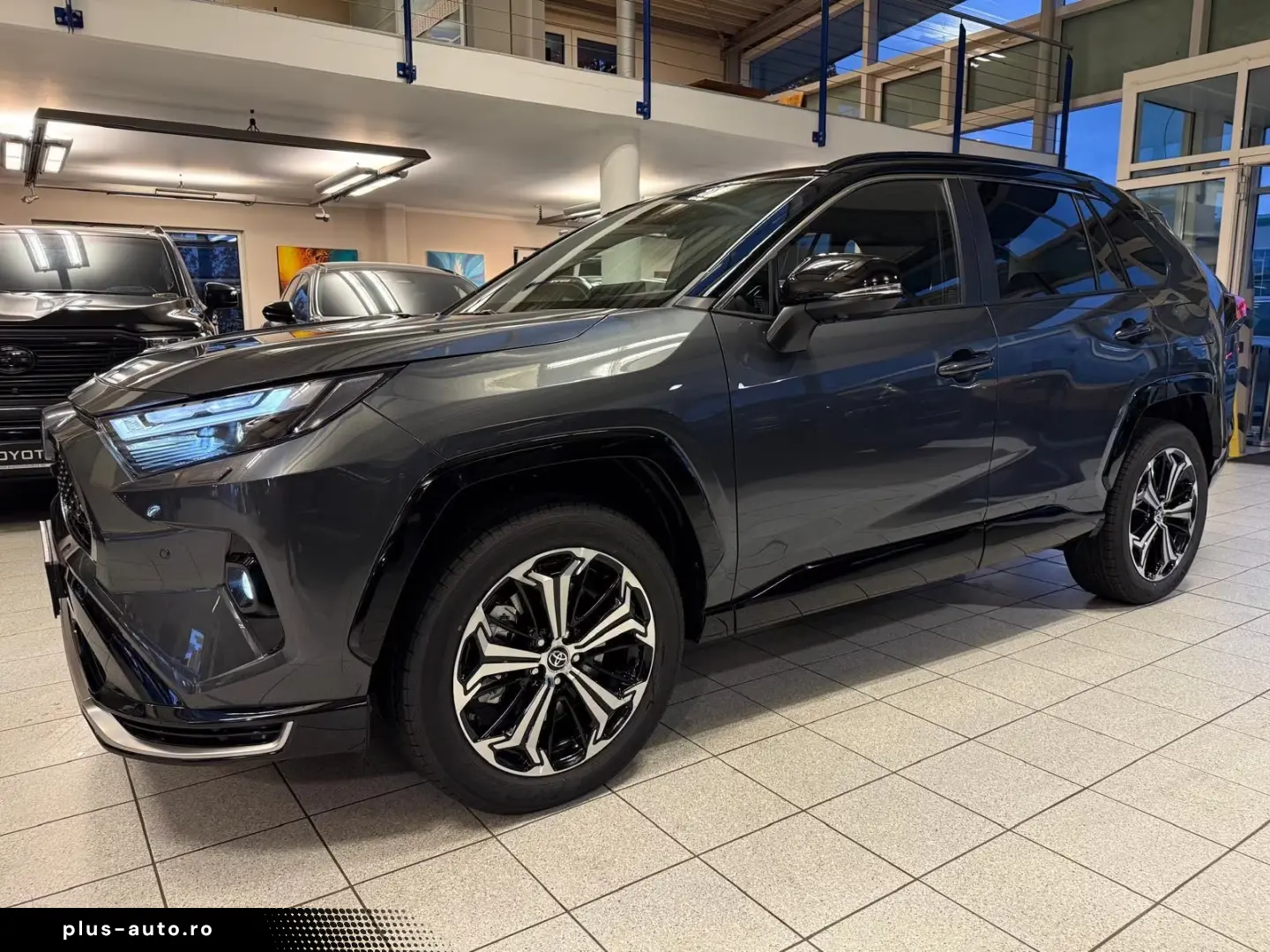 Toyota RAV 4 STYLE 4x4 PLUG-IN