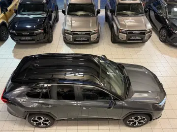 Toyota RAV 4 STYLE 4x4 PLUG-IN
