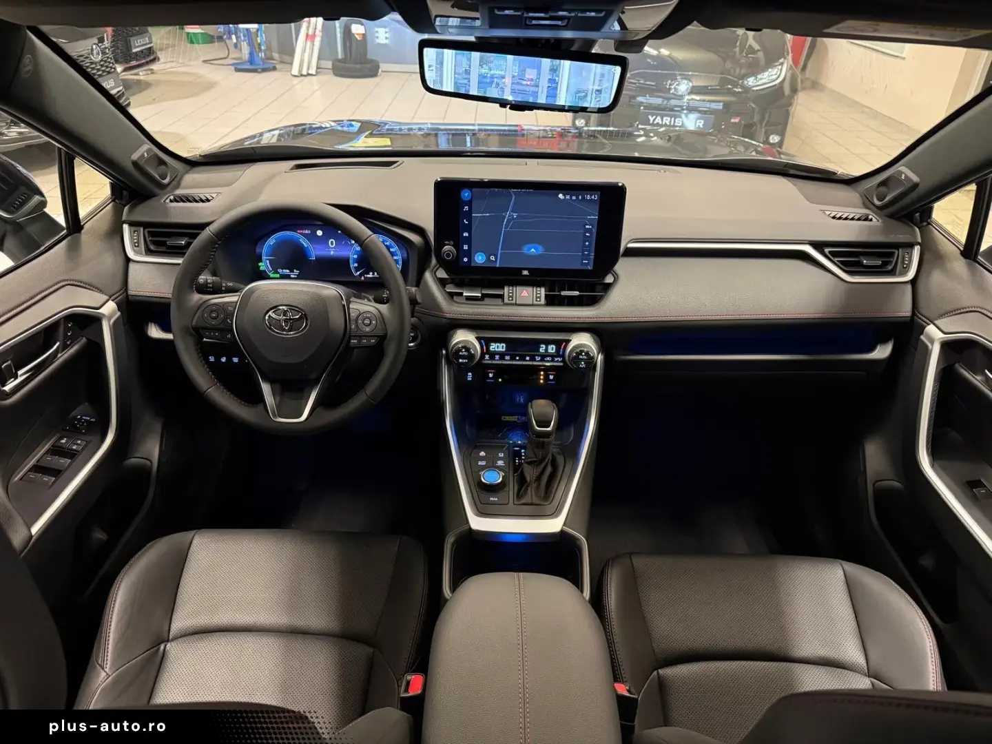 Toyota RAV 4 STYLE 4x4 PLUG-IN