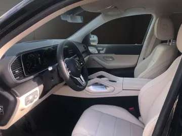 MERCEDES-BENZ GLE 300d4Matic AMG Line