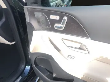 MERCEDES-BENZ GLE 300d4Matic AMG Line