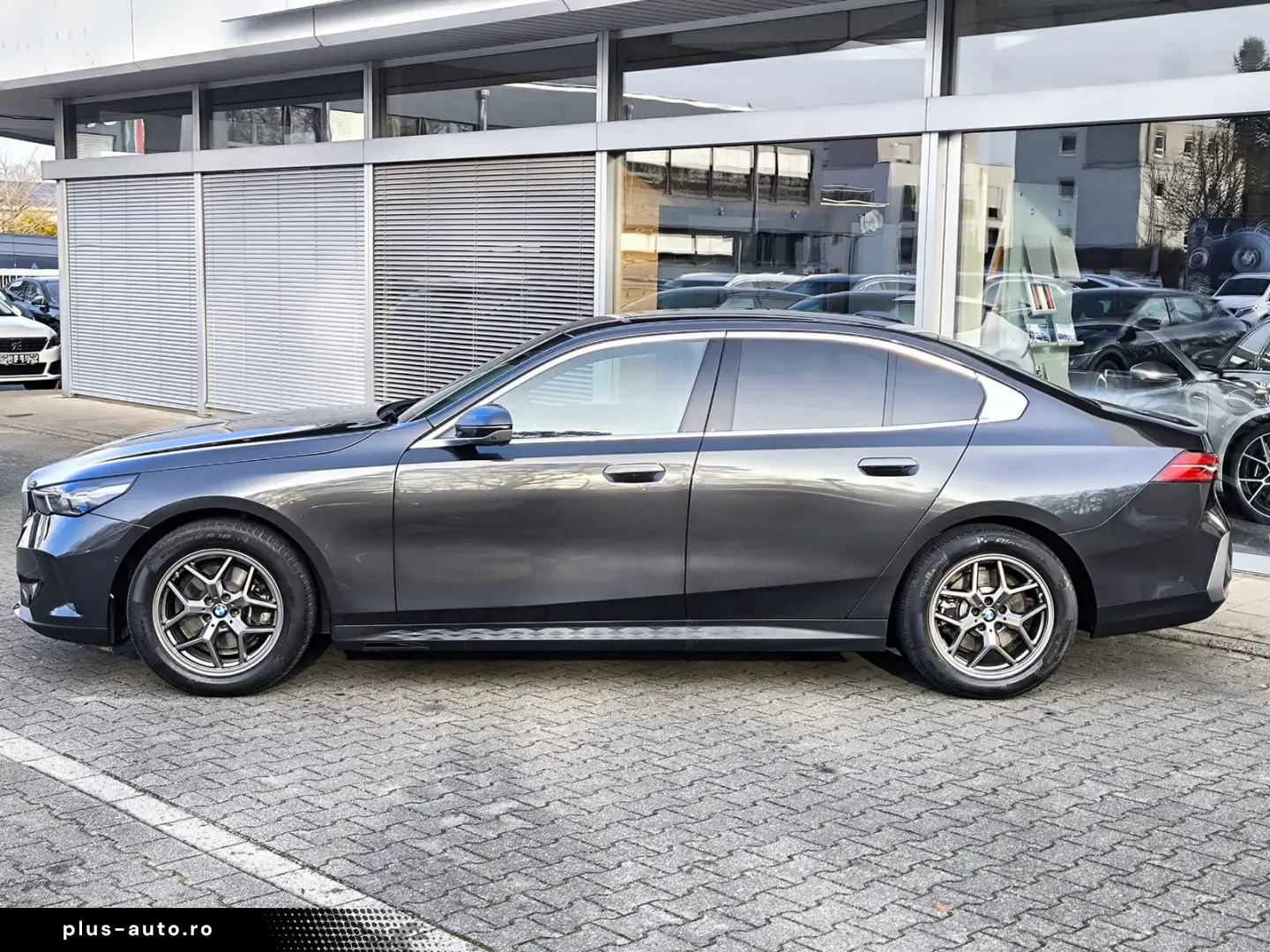 BMW 520 d VIRTU MEMO LEDER PROF LED SHZ HEAD H&K 360