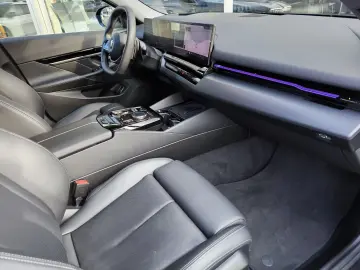 BMW 520 d VIRTU MEMO LEDER PROF LED SHZ HEAD H&K 360