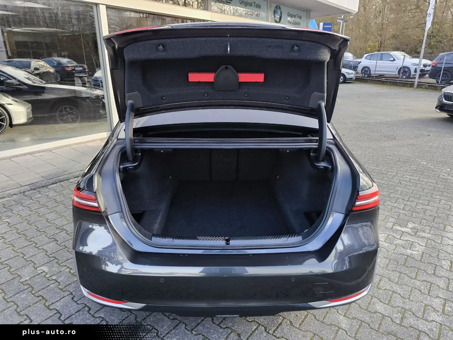 BMW 520 d VIRTU MEMO LEDER PROF LED SHZ HEAD H&K 360