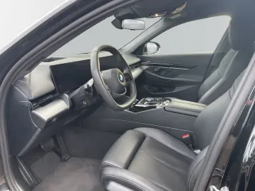 BMW 520d  LC Prof. HUD H K DAB Adapt.LED Driving Ass