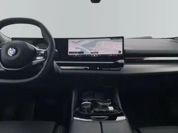 BMW 520d  LC Prof. HUD H K DAB Adapt.LED Driving Ass