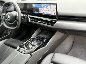 BMW 520d Lim.Aut Adpt.LED H K DA PA  Innovation RFK