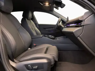 BMW 520d LivePro H K AdLED 360  KlimaSitz Memory DA