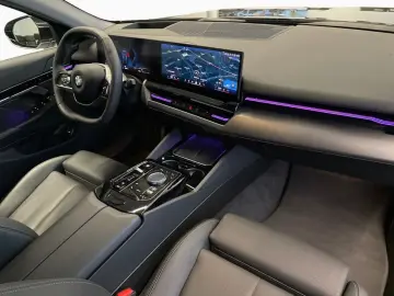 BMW 520d LivePro H K AdLED 360  KlimaSitz Memory DA