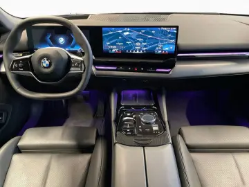 BMW 520d LivePro H K AdLED 360  KlimaSitz Memory DA