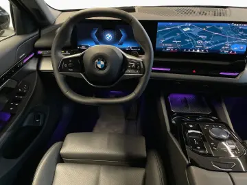 BMW 520d LivePro H K AdLED 360  KlimaSitz Memory DA