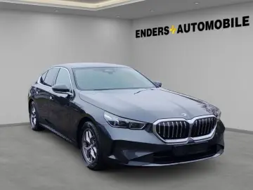 BMW 520 d Lim. 197PS  COMF.P ALLW HARM.KARD. INNOVP