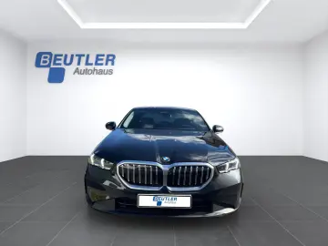 BMW 520i Limousine aLED eSitze 360 Kam HUD