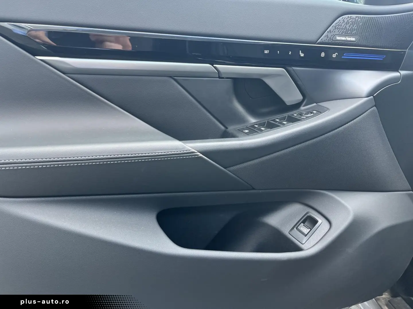 BMW 520i Limousine aLED eSitze 360 Kam HUD