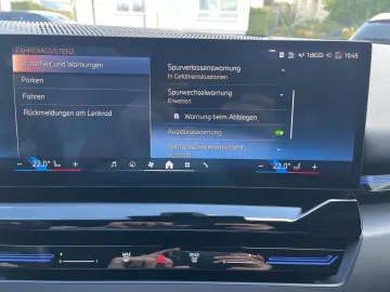 BMW 520i Limousine aLED eSitze 360 Kam HUD