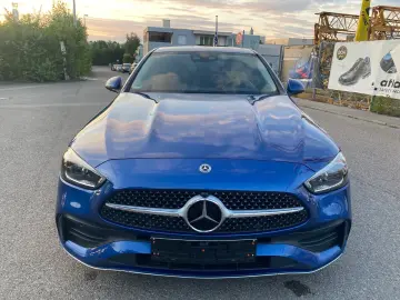 MERCEDES-BENZ C 200 4M AMG Line Head Up Dist PDC Kam Memory