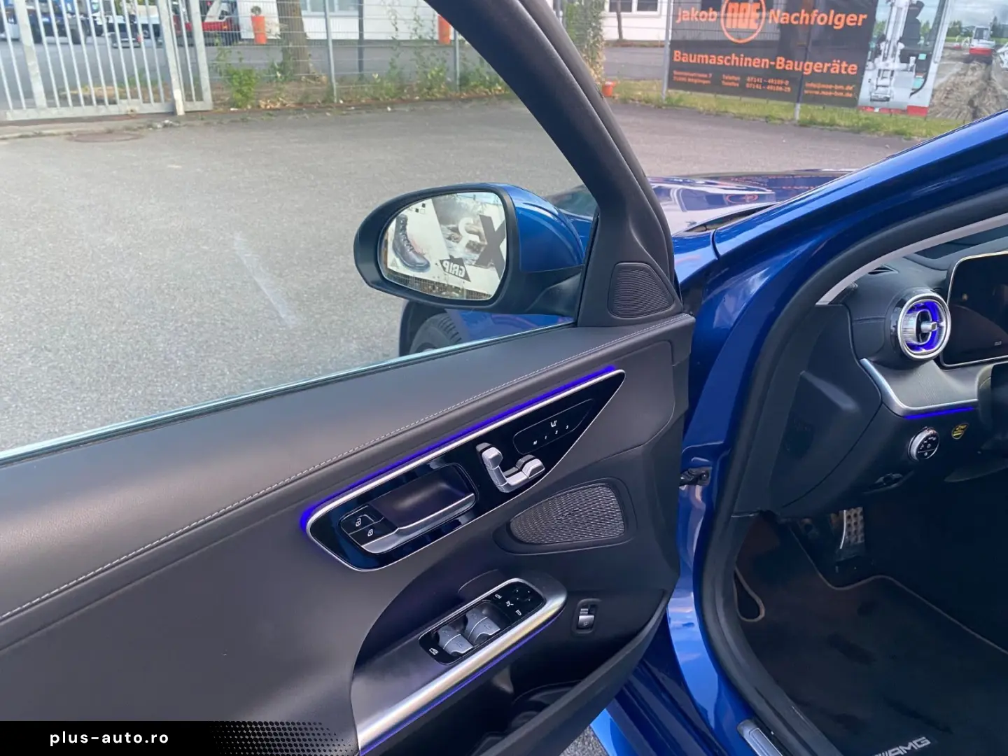 MERCEDES-BENZ C 200 4M AMG Line Head Up Dist PDC Kam Memory