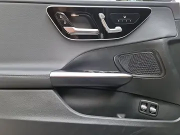 MERCEDES-BENZ C 300 e AMG MEMORY NIGHT AMBIENTE CARP&hellip;