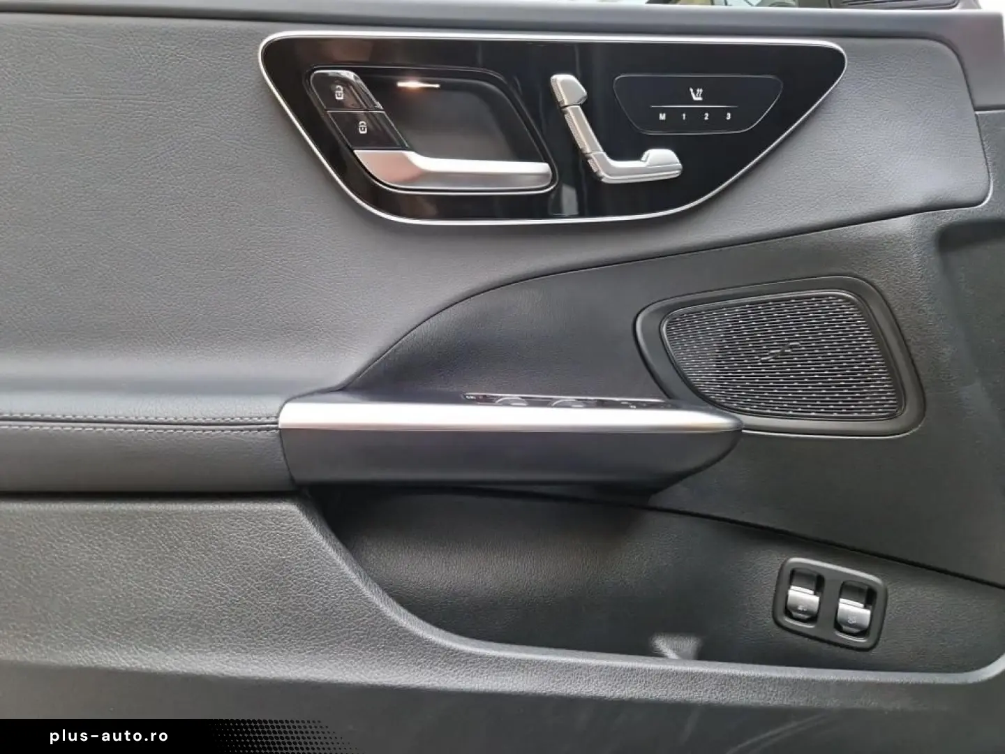 MERCEDES-BENZ C 300 e AMG MEMORY NIGHT AMBIENTE CARP&hellip;