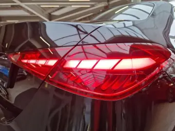 MERCEDES-BENZ C 300 e AMG MEMORY NIGHT AMBIENTE CARP&hellip;