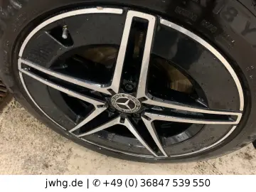 MERCEDES-BENZ C 300 e 2x AMG Line Kam Distr Memory D&hellip;