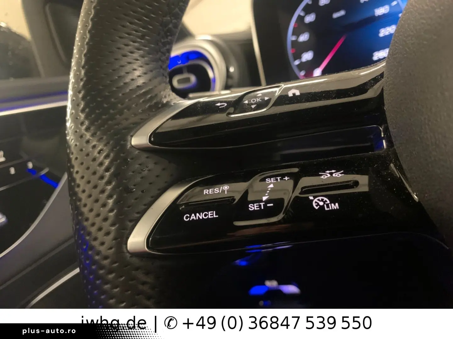 MERCEDES-BENZ C 300 e 2x AMG Line Kam Distr Memory D&hellip;