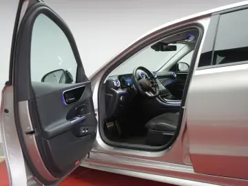 MERCEDES-BENZ C 300 e 9G-Tronic AMG Navi Temp Kamera&hellip;