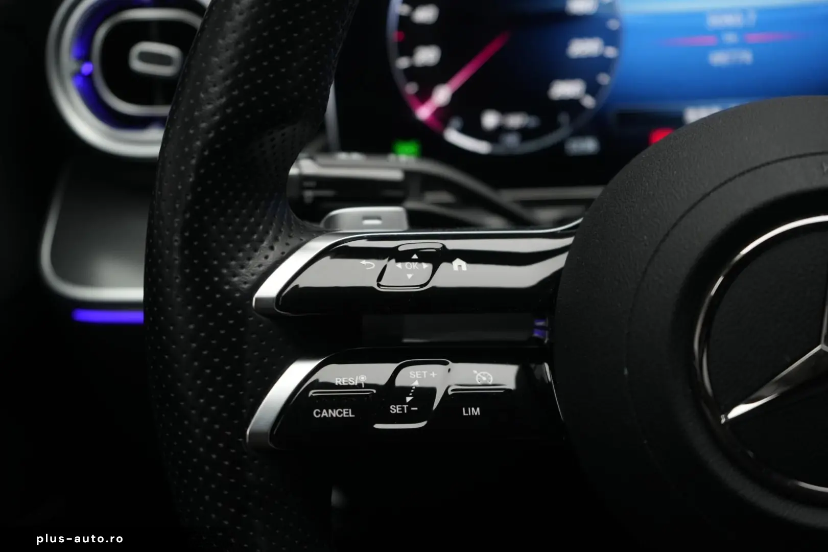 MERCEDES-BENZ C 300 e 9G-Tronic AMG Navi Temp Kamera&hellip;