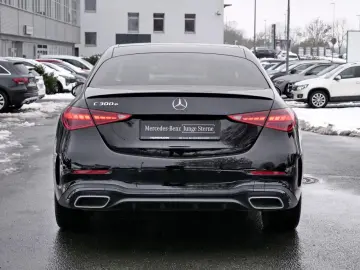 MERCEDES-BENZ C 300 e AMG Night Distronic Kamera Pub&hellip;