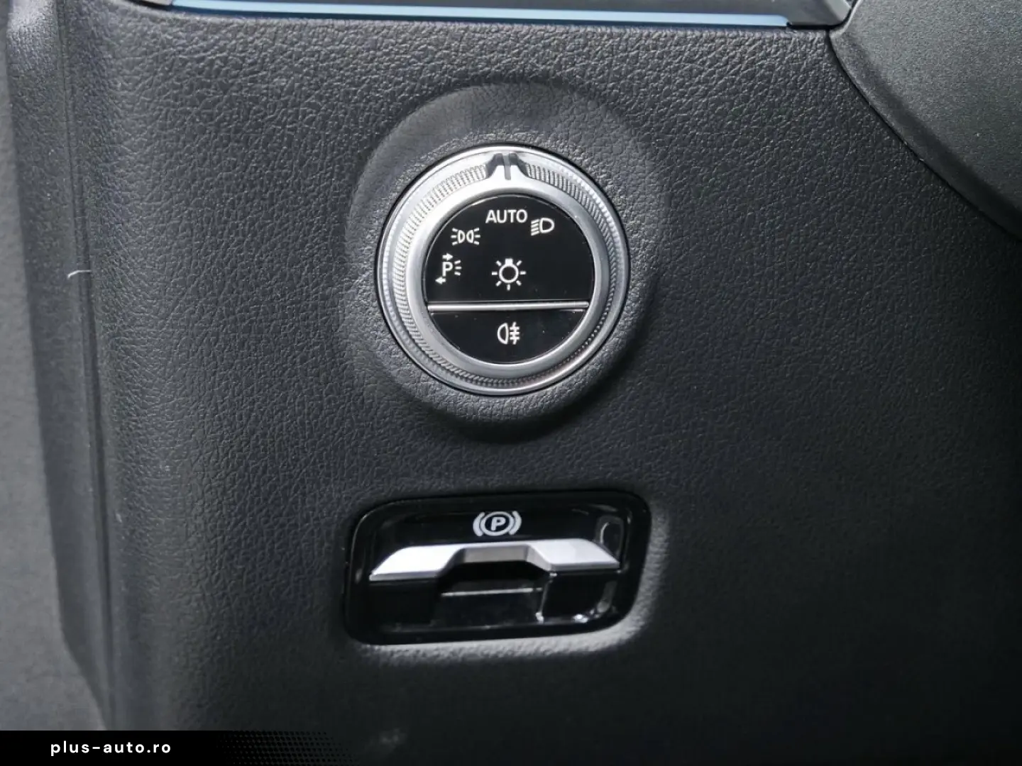 MERCEDES-BENZ C 300 e AMG Night Distronic Kamera Pub&hellip;