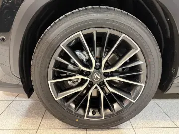 Lexus NX 350h - LUXURY