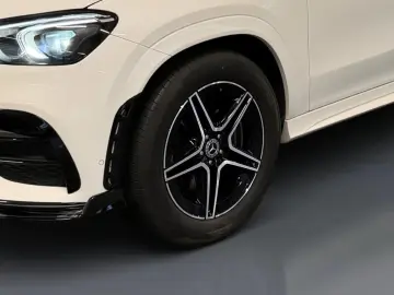 MERCEDES-BENZ GLE 350 de 4M AMG PANO DISTR BURMESTER AIRM