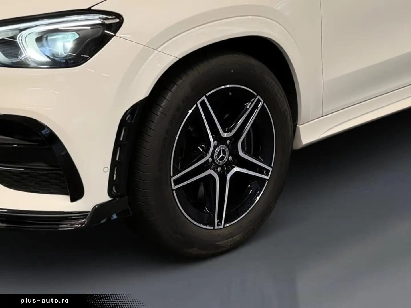 MERCEDES-BENZ GLE 350 de 4M AMG PANO DISTR BURMESTER AIRM