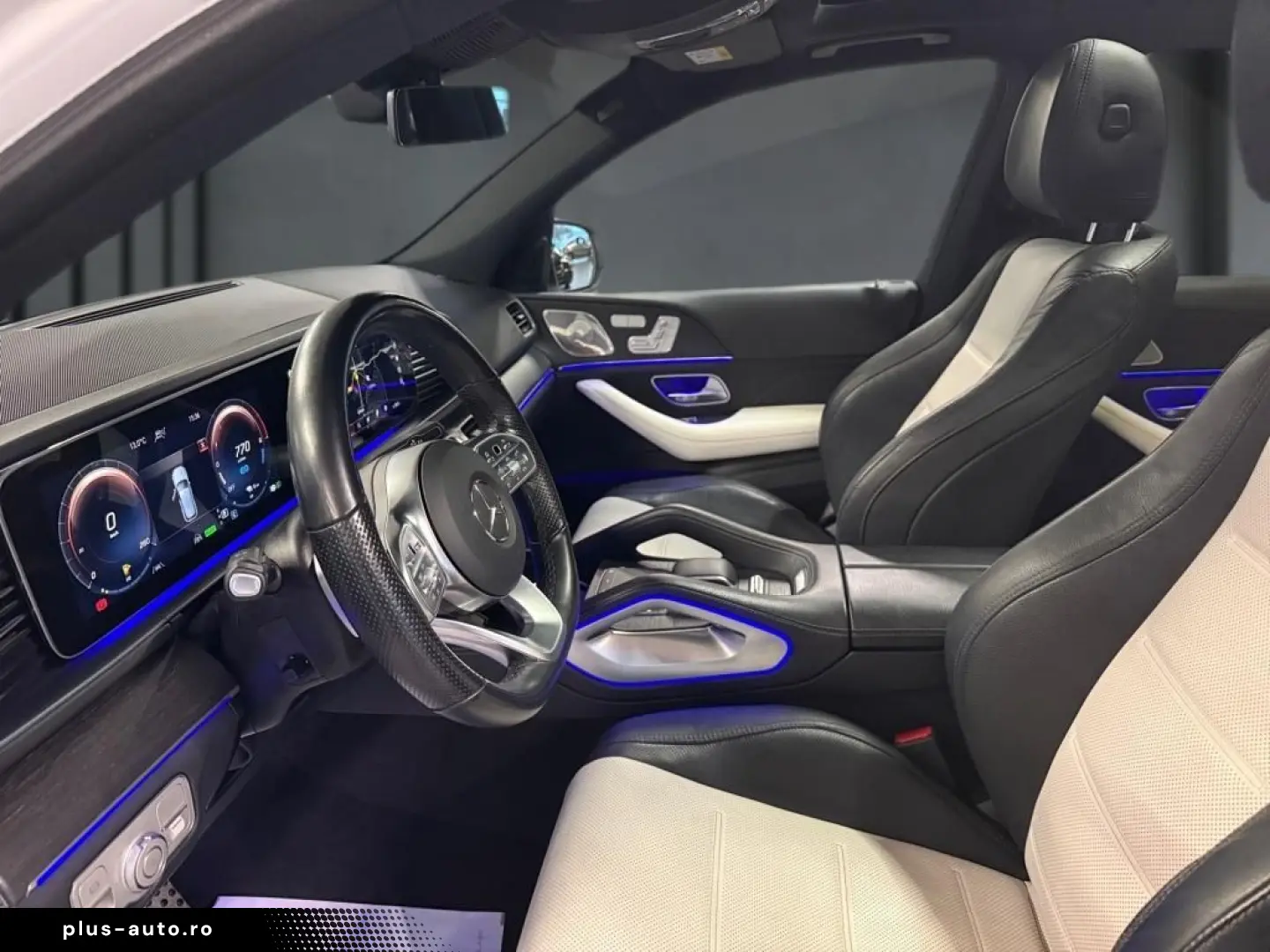 MERCEDES-BENZ GLE 350 de 4M AMG PANO DISTR BURMESTER AIRM